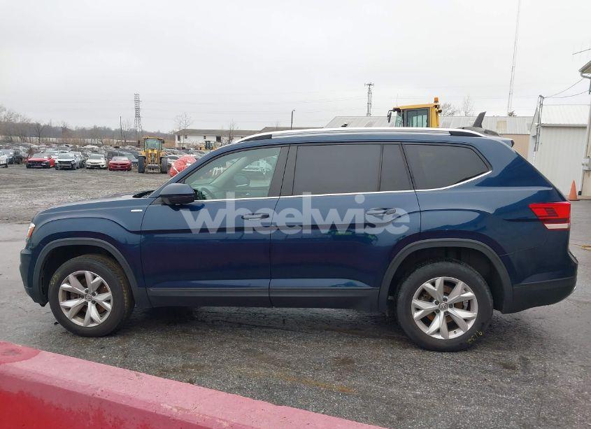 Photo 14 of 2019 Volkswagen Atlas 3.6L V6 SE (VIN 1V2LR2CA1KC549628)