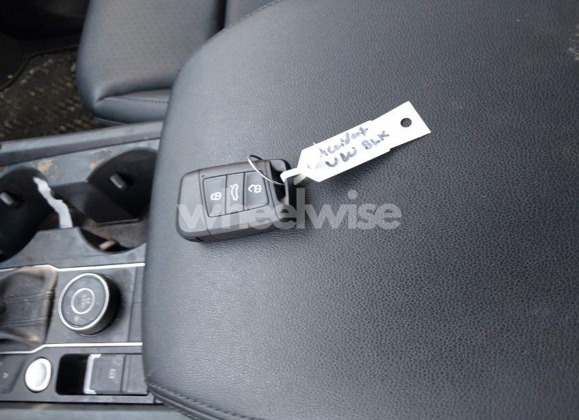 Photo 11 of 2019 Volkswagen Atlas 3.6L V6 SE (VIN 1V2LR2CA1KC606796)