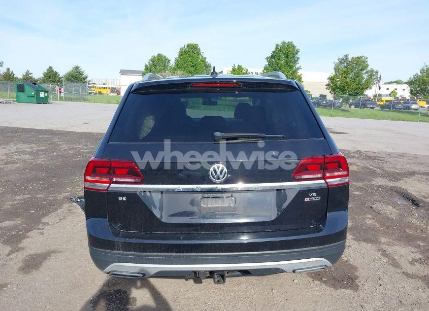 Photo 16 of 2019 Volkswagen Atlas 3.6L V6 SE (VIN 1V2LR2CA1KC606796)