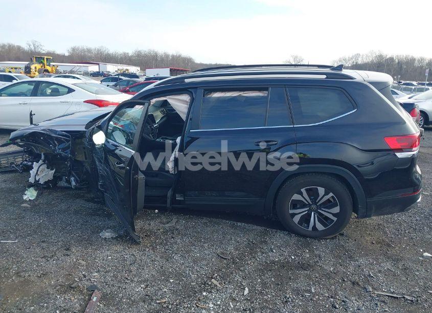 Photo 14 of 2024 Volkswagen Atlas 2.0T SE (VIN 1V2LR2CA1RC603228)