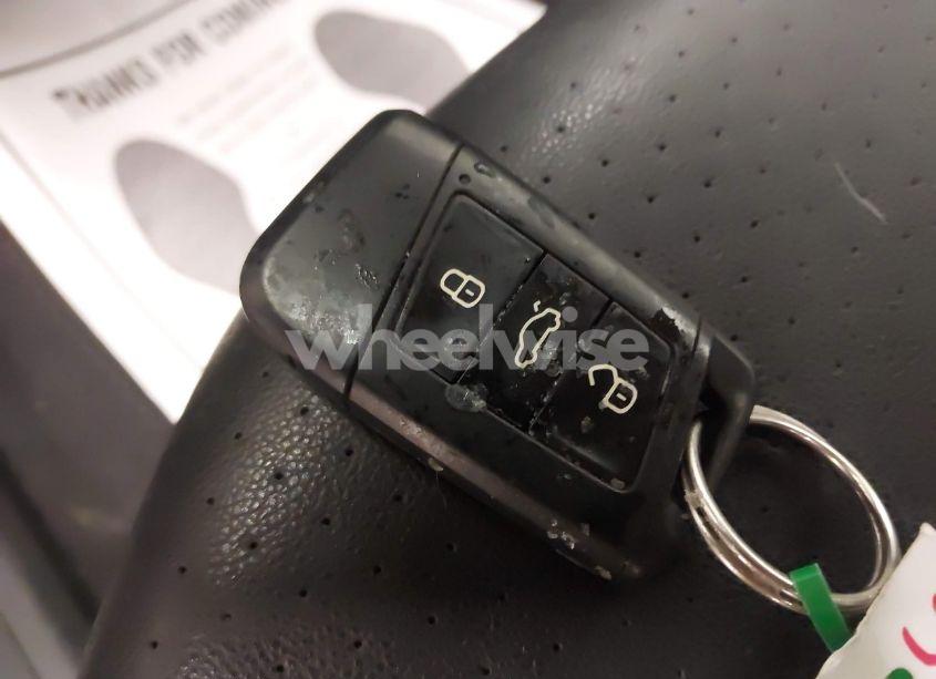 Photo 11 of 2019 Volkswagen Atlas 3.6L V6 SE (VIN 1V2LR2CA2KC533079)