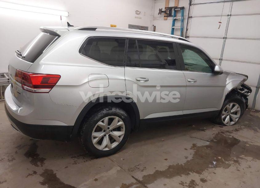 Photo 13 of 2019 Volkswagen Atlas 3.6L V6 SE (VIN 1V2LR2CA2KC533079)