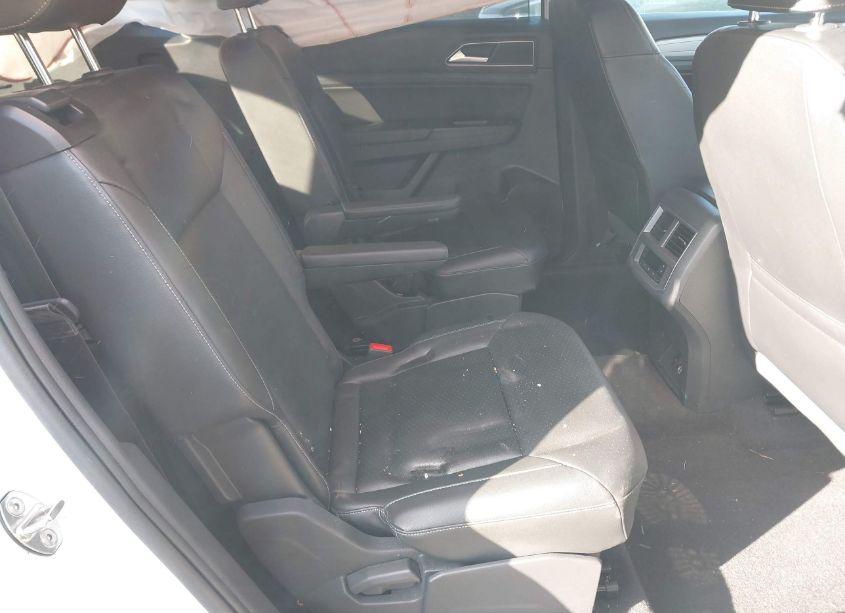 Photo 8 of 2019 Volkswagen Atlas 3.6L V6 SE (VIN 1V2LR2CA2KC601218)