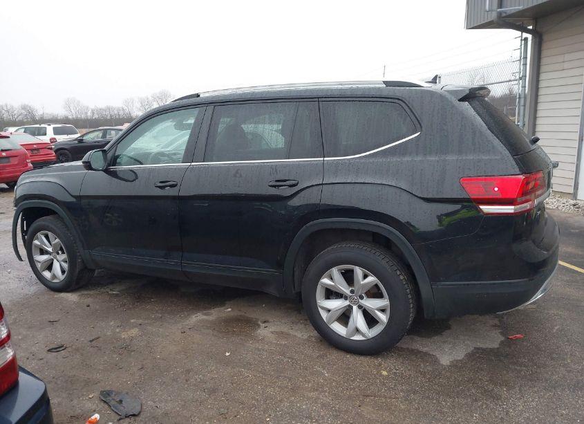 Photo 15 of 2019 Volkswagen Atlas 3.6L V6 SE (VIN 1V2LR2CA2KC615135)