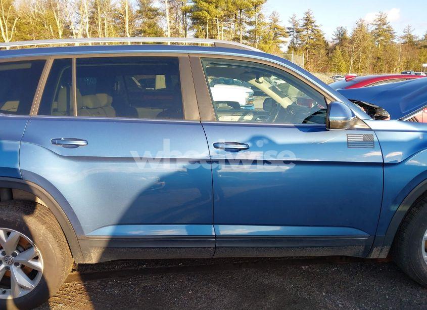 Photo 13 of 2019 Volkswagen Atlas 3.6L V6 SE (VIN 1V2LR2CA4KC529647)