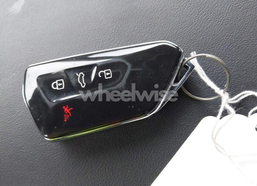 Photo 11 of 2024 Volkswagen Atlas 2.0T SE (VIN 1V2LR2CA4RC528072)