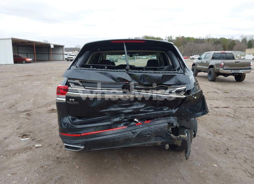 Photo 17 of 2024 Volkswagen Atlas 2.0T SE (VIN 1V2LR2CA4RC528072)