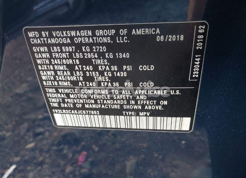 Photo 9 of 2018 Volkswagen Atlas (VIN 1V2LR2CA5JC577852)