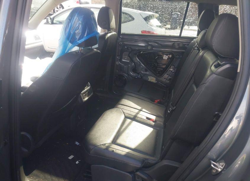 Photo 8 of 2018 Volkswagen Atlas 3.6L V6 SE/3.6L V6 SE W/TECHNOLOGY (VIN 1V2LR2CA6JC526005)