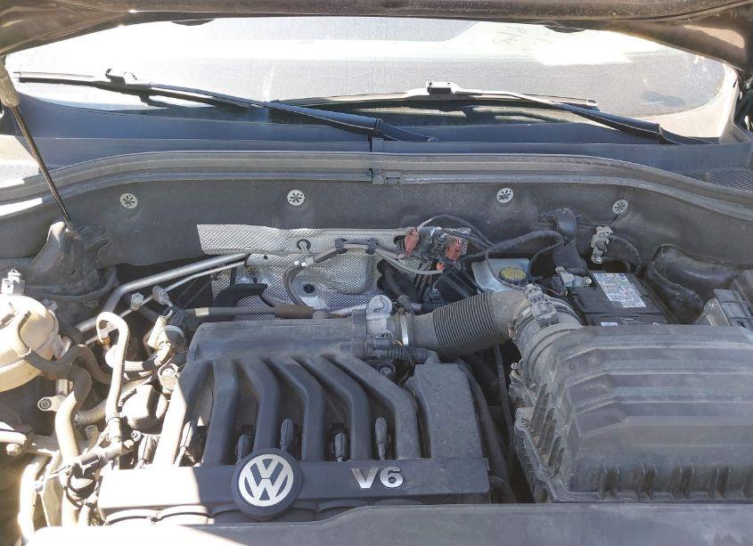 Photo 10 of 2018 Volkswagen Atlas 3.6L V6 SE/3.6L V6 SE W/TECHNOLOGY (VIN 1V2LR2CA7JC559028)