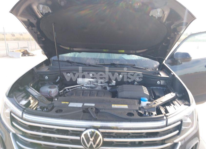 Photo 10 of 2024 Volkswagen Atlas 2.0T SE (VIN 1V2LR2CA7RC553936)
