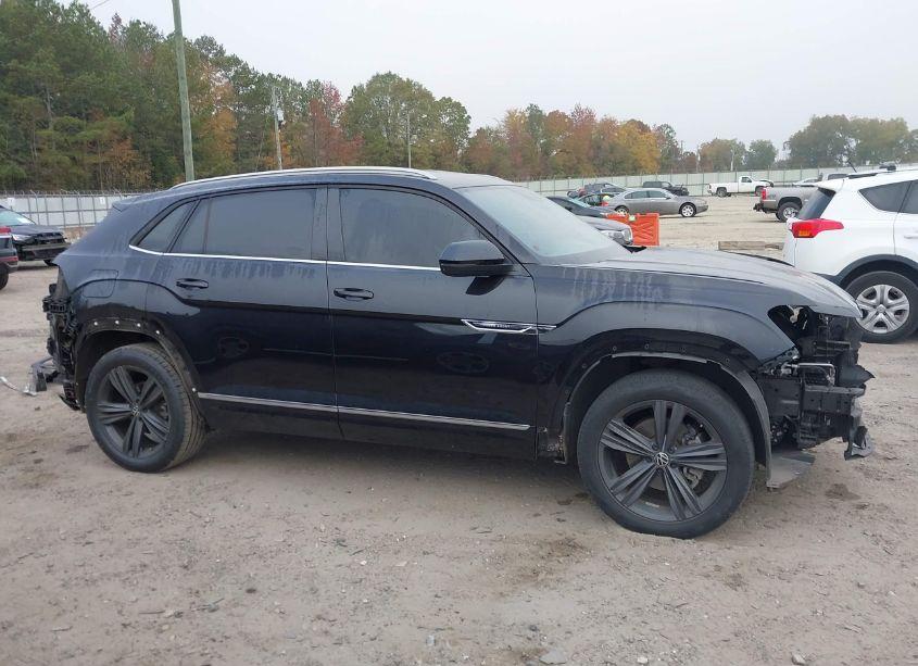 Photo 14 of 2021 Volkswagen Atlas CROSS SPORT 3.6L V6 SE W/TECHNOLOGY R-LINE (VIN 1V2ME2CAXMC227752)