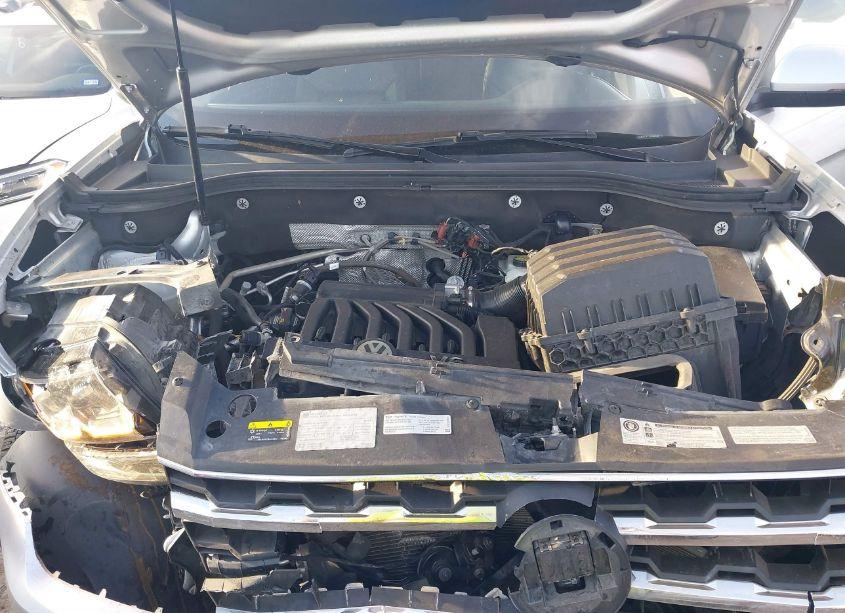 Photo 10 of 2018 Volkswagen Atlas 3.6L V6 SEL (VIN 1V2MR2CA1JC508399)