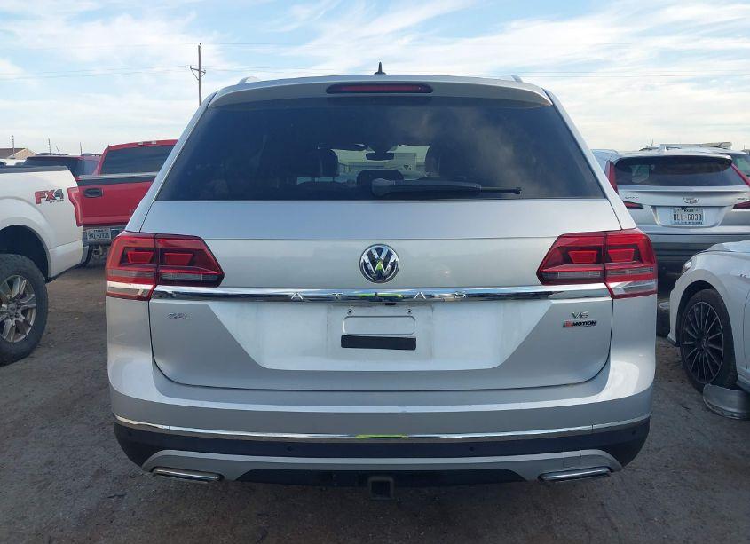 Photo 16 of 2018 Volkswagen Atlas 3.6L V6 SEL (VIN 1V2MR2CA1JC508399)