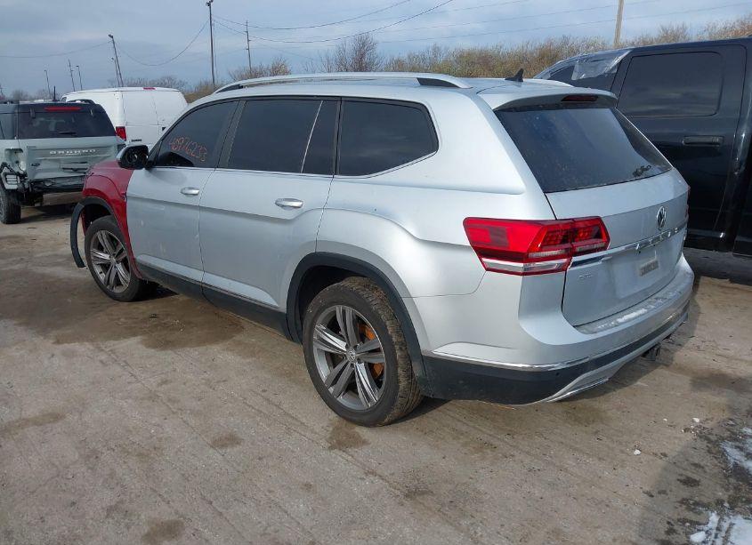 Photo 3 of 2019 Volkswagen Atlas 3.6L V6 SEL (VIN 1V2MR2CA1KC517184)
