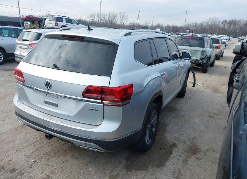 Photo 4 of 2019 Volkswagen Atlas 3.6L V6 SEL (VIN 1V2MR2CA1KC517184)