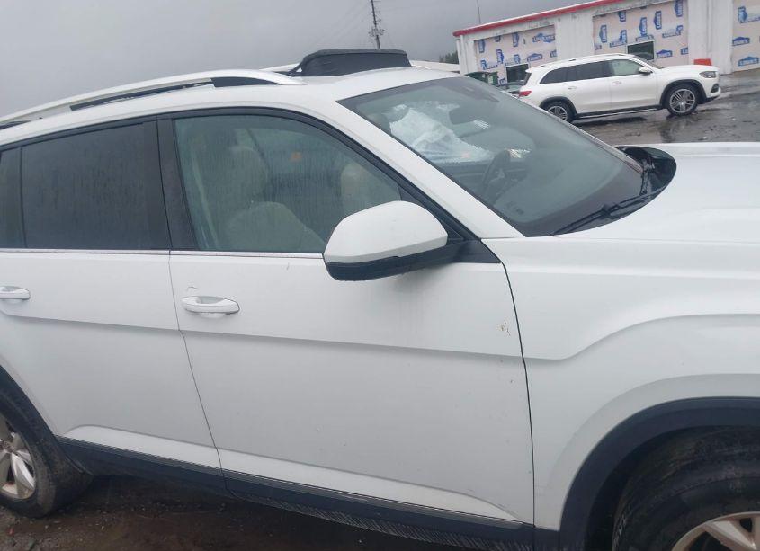 Photo 13 of 2018 Volkswagen Atlas 3.6L V6 SEL (VIN 1V2MR2CA3JC543929)