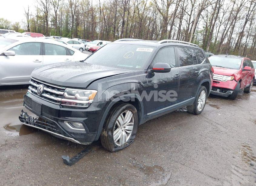 Photo 2 of 2019 Volkswagen Atlas 3.6L V6 SEL (VIN 1V2MR2CA4KC592087)