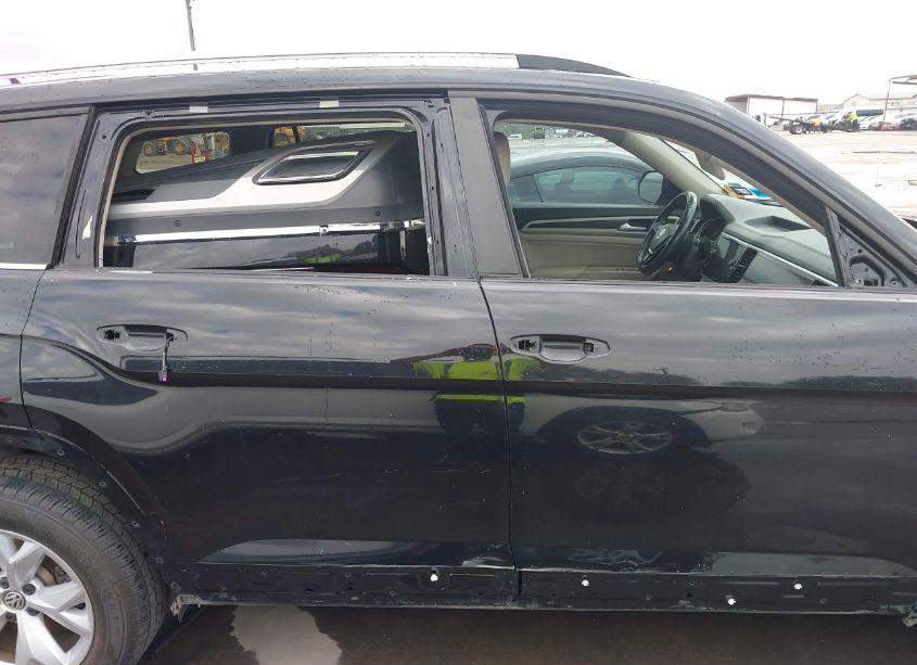 Photo 14 of 2018 Volkswagen Atlas 3.6L V6 SEL (VIN 1V2MR2CA6JC519771)