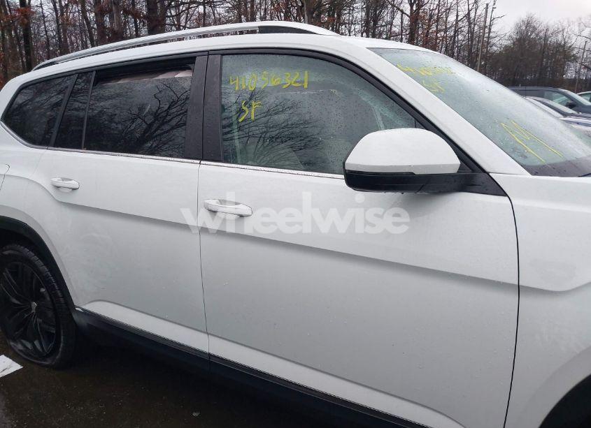 Photo 14 of 2019 Volkswagen Atlas 3.6L V6 SEL (VIN 1V2MR2CA6KC560452)