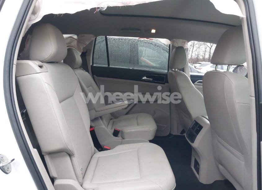 Photo 8 of 2019 Volkswagen Atlas 3.6L V6 SEL (VIN 1V2MR2CA6KC560452)