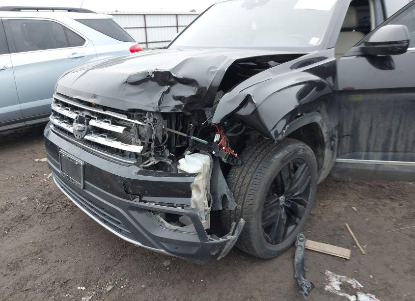 Photo 6 of 2019 Volkswagen Atlas 3.6L V6 SEL (VIN 1V2MR2CA7KC508943)