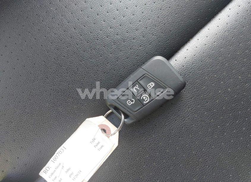 Photo 11 of 2019 Volkswagen Atlas 3.6L V6 SEL (VIN 1V2MR2CA7KC556958)