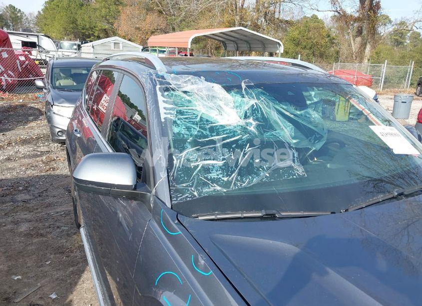 Photo 6 of 2019 Volkswagen Atlas 3.6L V6 SEL (VIN 1V2MR2CA7KC556958)