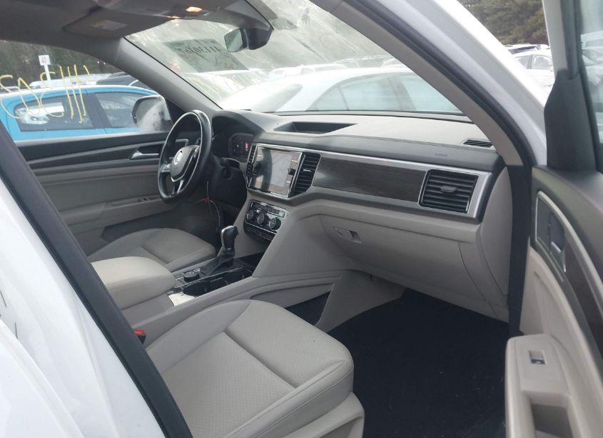 Photo 5 of 2019 Volkswagen Atlas 3.6L V6 SEL (VIN 1V2MR2CA8KC587894)