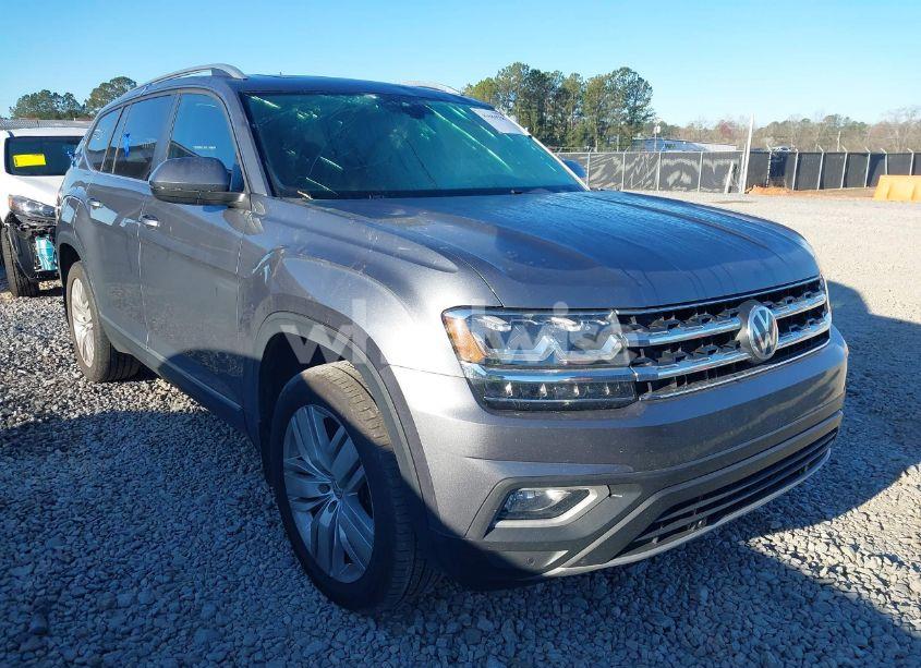 2019 Volkswagen Atlas 3.6L V6 SEL (VIN 1V2MR2CA9KC515585) main photo