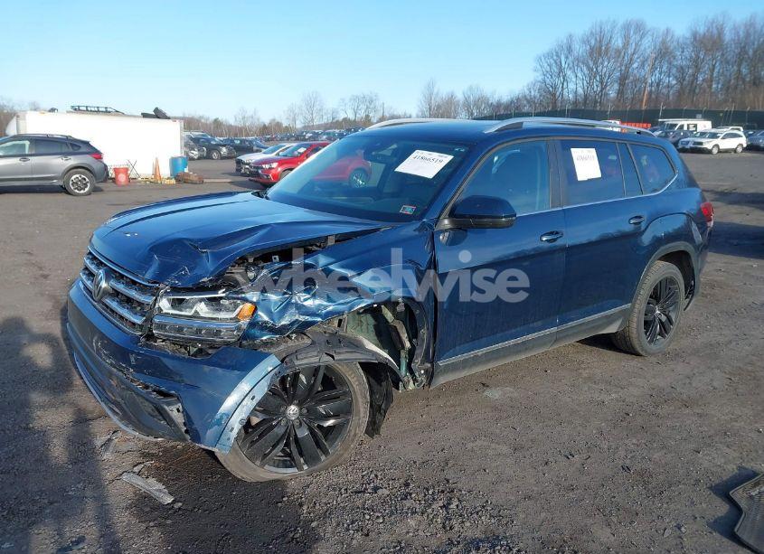 Photo 2 of 2019 Volkswagen Atlas 3.6L V6 SEL (VIN 1V2MR2CA9KC608025)