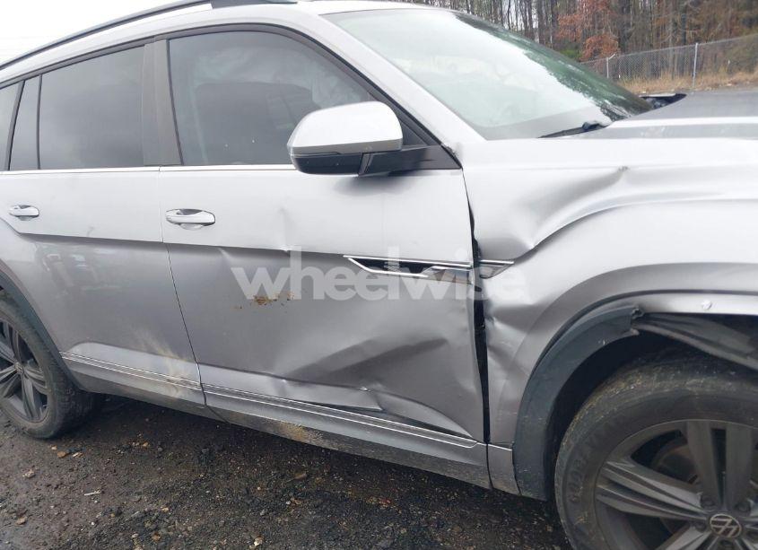 Photo 12 of 2021 Volkswagen Atlas 3.6L V6 SE W/TECHNOLOGY R-LINE (VIN 1V2MR2CA9MC506811)