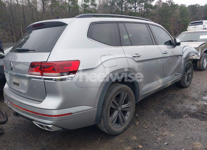 Photo 4 of 2021 Volkswagen Atlas 3.6L V6 SE W/TECHNOLOGY R-LINE (VIN 1V2MR2CA9MC506811)