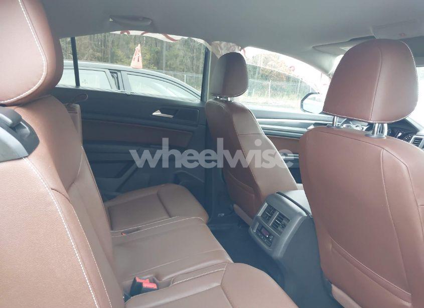 Photo 8 of 2021 Volkswagen Atlas 3.6L V6 SE W/TECHNOLOGY R-LINE (VIN 1V2MR2CA9MC506811)