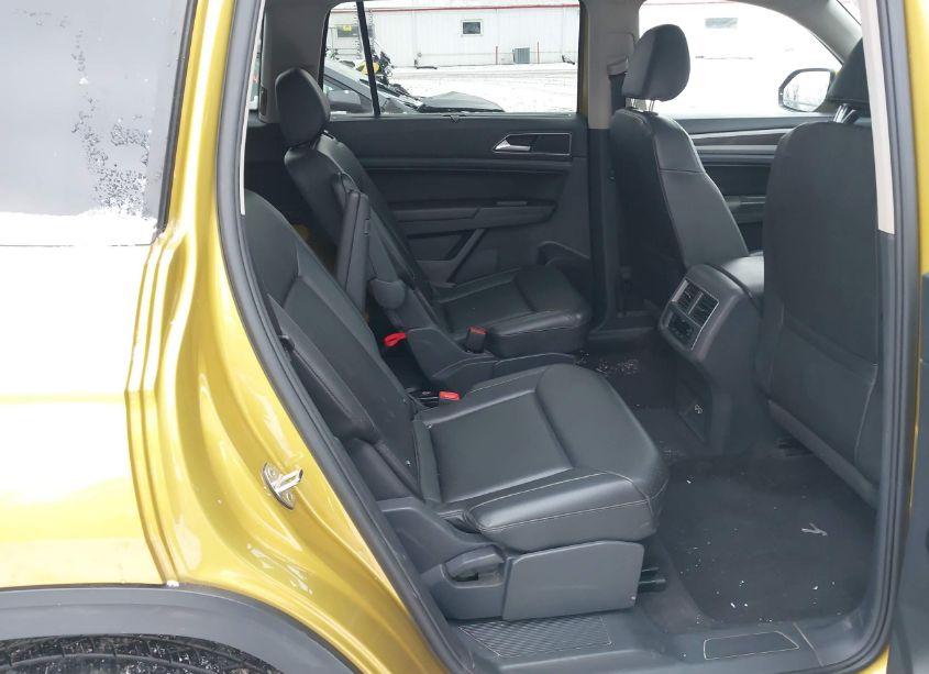 Photo 8 of 2018 Volkswagen Atlas 3.6L V6 SEL (VIN 1V2MR2CAXJC529929)