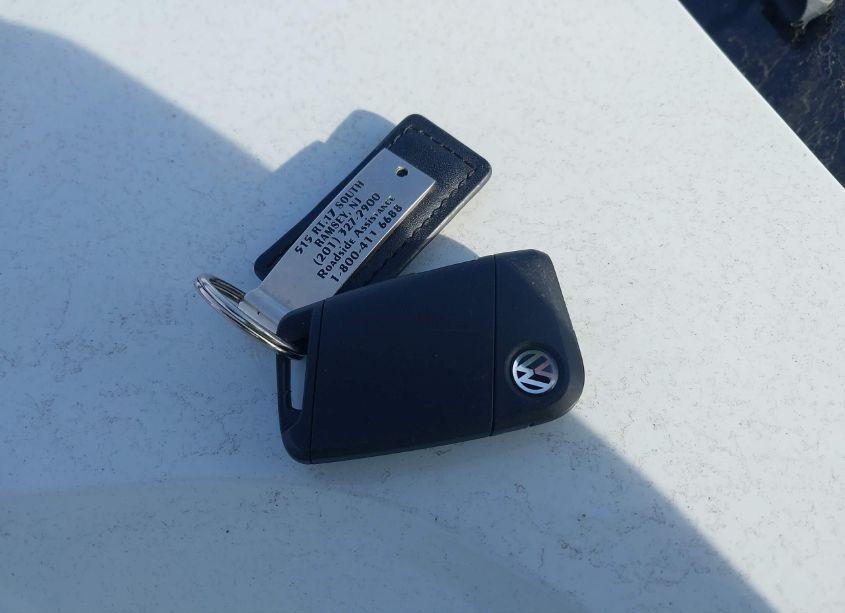 Photo 11 of 2018 Volkswagen Atlas 3.6L V6 SEL (VIN 1V2MR2CAXJC581738)