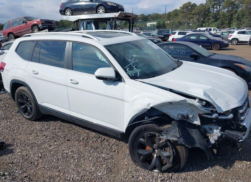 Photo 13 of 2018 Volkswagen Atlas 3.6L V6 SEL (VIN 1V2MR2CAXJC581738)
