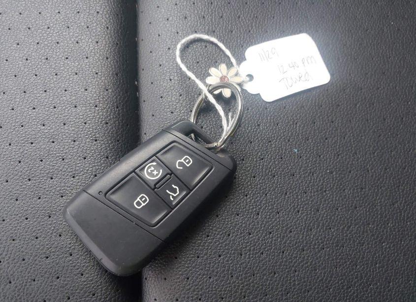 Photo 11 of 2019 Volkswagen Atlas 3.6L V6 SEL (VIN 1V2MR2CAXKC592840)