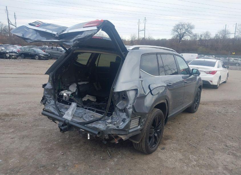 Photo 6 of 2019 Volkswagen Atlas 3.6L V6 SEL (VIN 1V2MR2CAXKC592840)