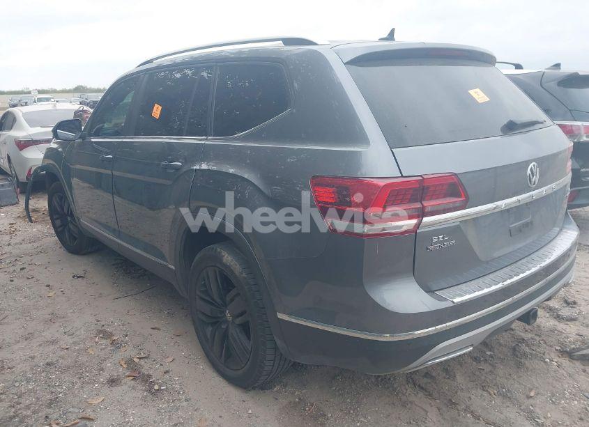 Photo 3 of 2019 Volkswagen Atlas 3.6L V6 SEL (VIN 1V2MR2CAXKC606820)