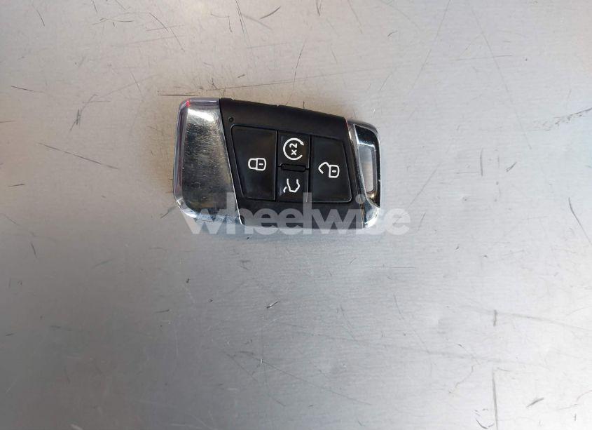 Photo 11 of 2021 Volkswagen Atlas CROSS SPORT 3.6L V6 SE W/TECHNOLOGY R-LINE (VIN 1V2NE2CA4MC201281)