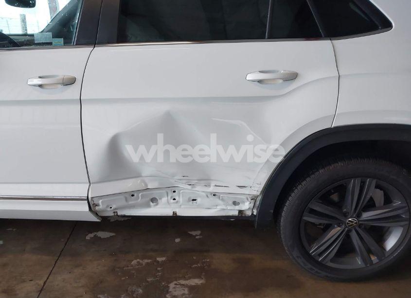 Photo 6 of 2021 Volkswagen Atlas CROSS SPORT 3.6L V6 SE W/TECHNOLOGY R-LINE (VIN 1V2NE2CA4MC201281)