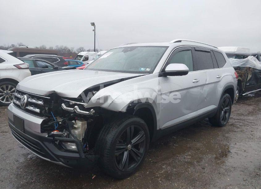 Photo 6 of 2018 Volkswagen Atlas 3.6L V6 SEL PREMIUM (VIN 1V2NR2CA0JC548803)