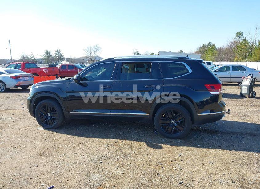 Photo 14 of 2018 Volkswagen Atlas 3.6L V6 SEL PREMIUM (VIN 1V2NR2CA0JC589853)