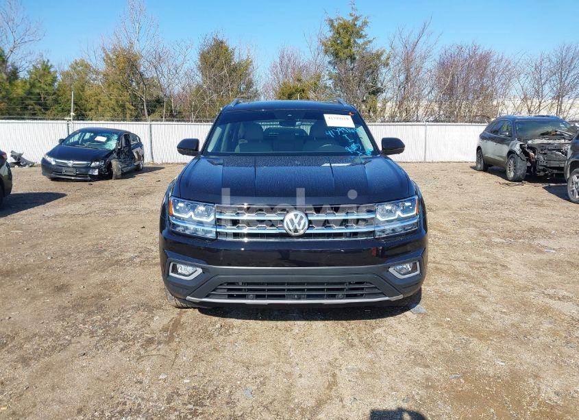 Photo 6 of 2018 Volkswagen Atlas 3.6L V6 SEL PREMIUM (VIN 1V2NR2CA0JC589853)