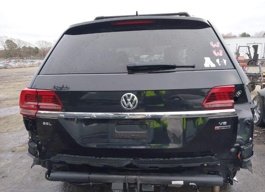 Photo 16 of 2019 Volkswagen Atlas 3.6L V6 SEL PREMIUM (VIN 1V2NR2CA0KC545238)