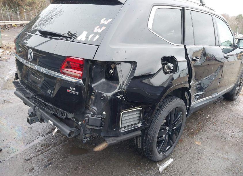 Photo 18 of 2019 Volkswagen Atlas 3.6L V6 SEL PREMIUM (VIN 1V2NR2CA0KC545238)