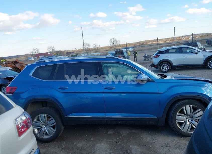 Photo 13 of 2019 Volkswagen Atlas 3.6L V6 SEL PREMIUM (VIN 1V2NR2CA2KC501886)