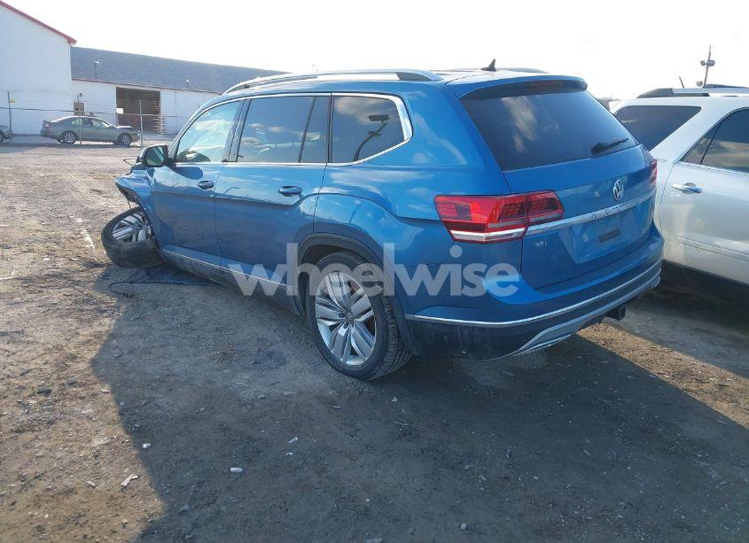 Photo 3 of 2019 Volkswagen Atlas 3.6L V6 SEL PREMIUM (VIN 1V2NR2CA2KC501886)
