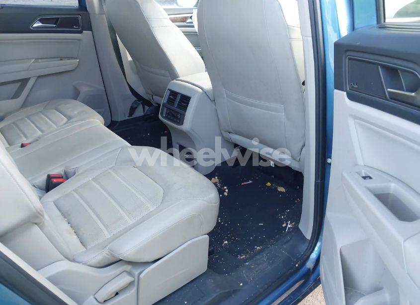 Photo 8 of 2019 Volkswagen Atlas 3.6L V6 SEL PREMIUM (VIN 1V2NR2CA2KC501886)